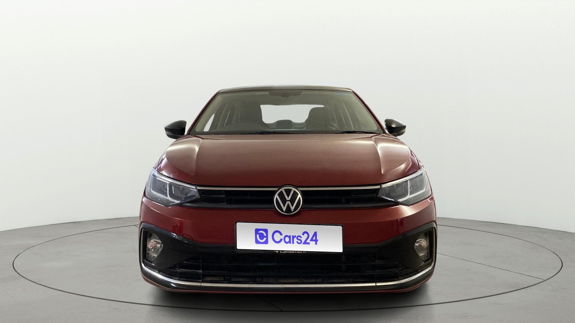 View 2024 Volkswagen Virtus Highline Plus 1.0 TSI MT Image 1 Used 2024 Volkswagen Virtus Highline Plus 1.0 TSI MT Image 1