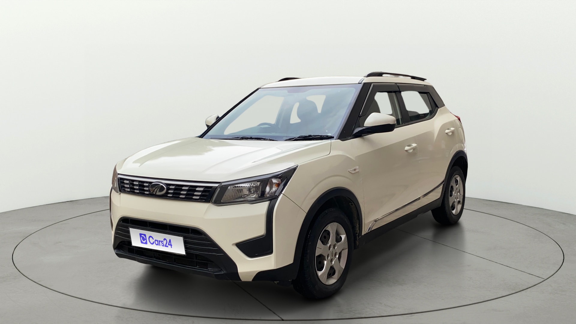Used 2022 Mahindra XUV300 Used 2022 Mahindra XUV300