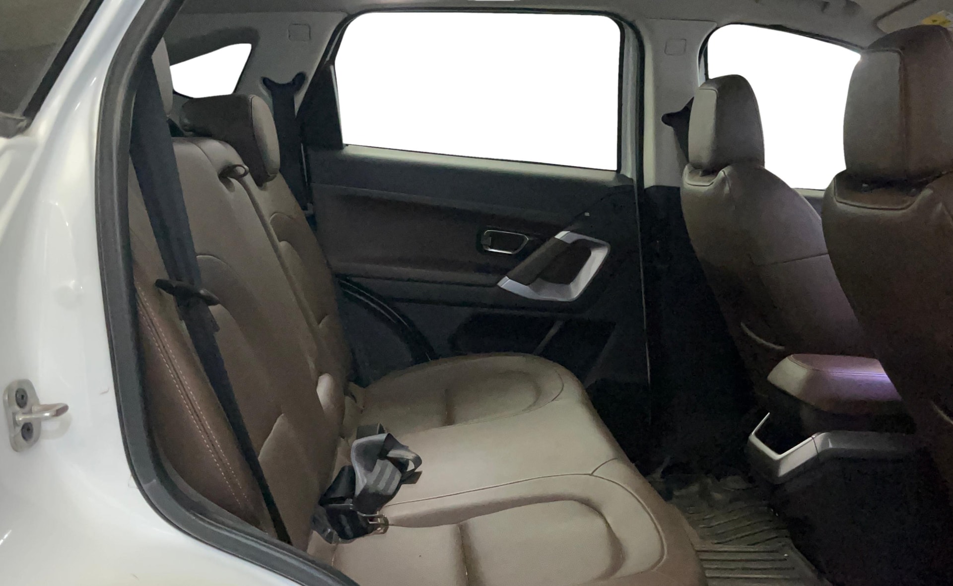 View 2022 Tata Harrier XE Image 31 Used 2022 Tata Harrier XE Image 31