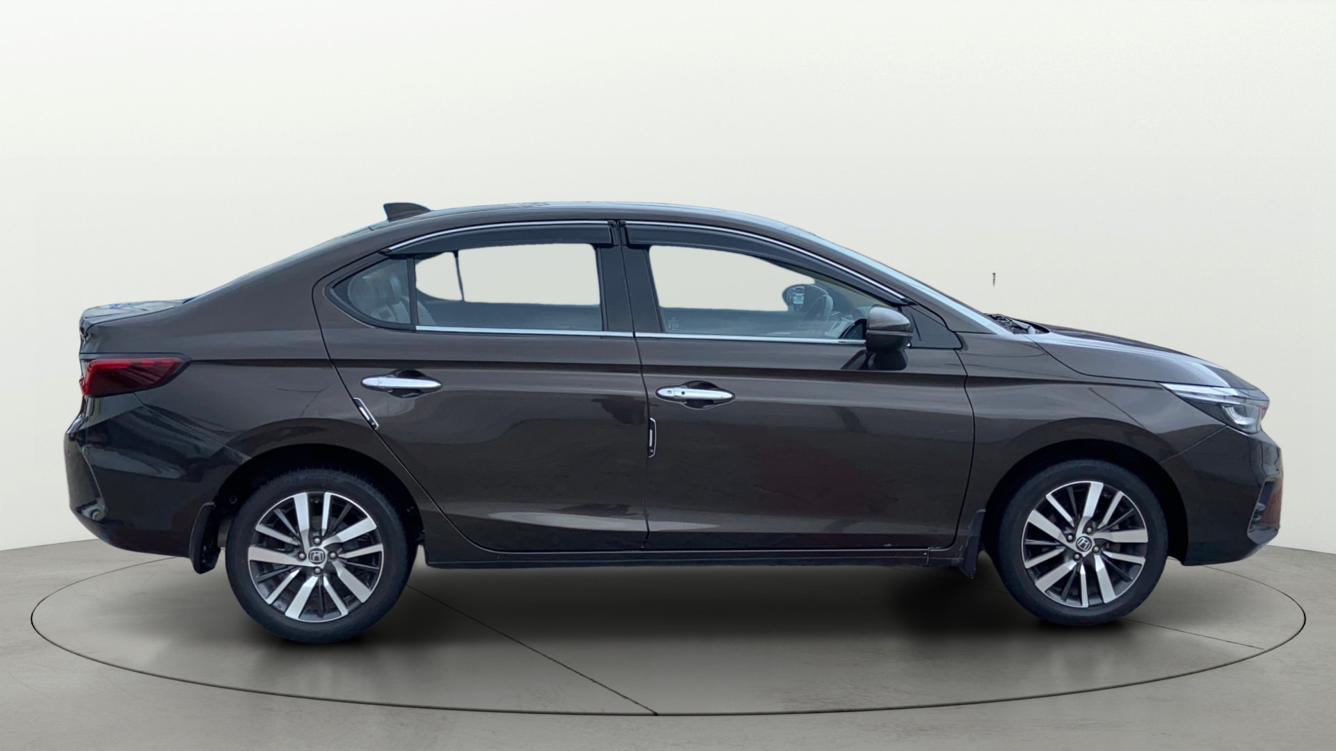View 2023 Honda City ZX CVT Image 9 Used 2023 Honda City ZX CVT Image 9
