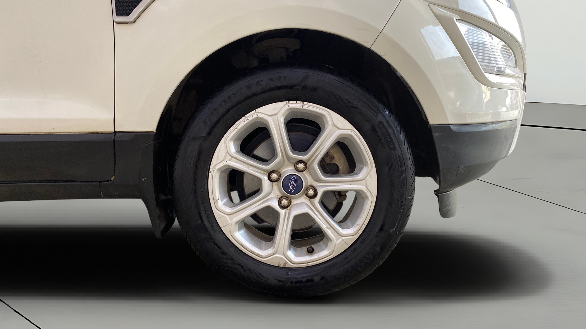 View 2020 Ford EcoSport 1.5 TDCi Diesel Ambiente BS IV Image 40 Used 2020 Ford EcoSport 1.5 TDCi Diesel Ambiente BS IV Image 40