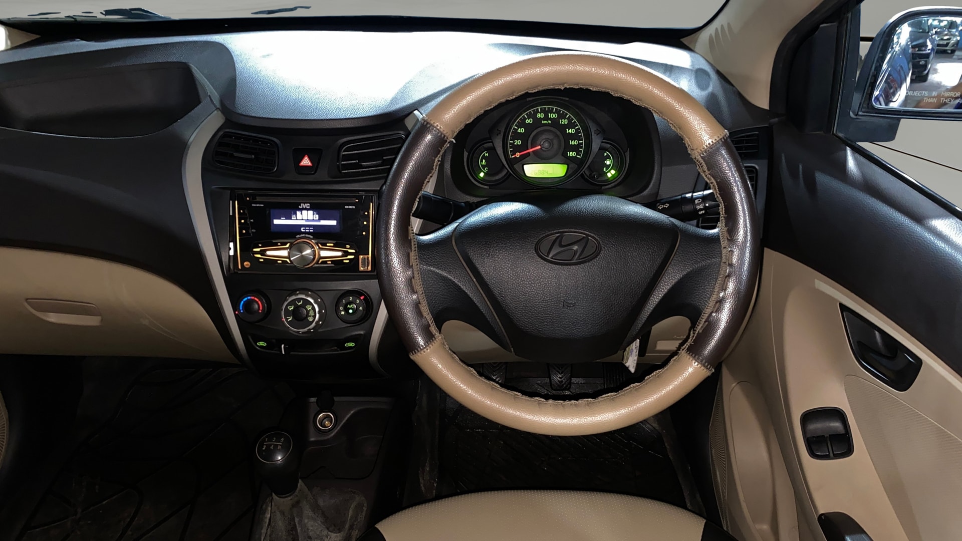 Used 2015 Hyundai EON Used 2015 Hyundai EON