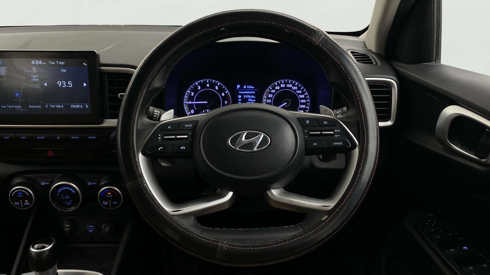 View 2021 Hyundai Venue SX Plus 1.0 Petrol AT Image 21 Used 2021 Hyundai Venue SX Plus 1.0 Petrol AT Image 21