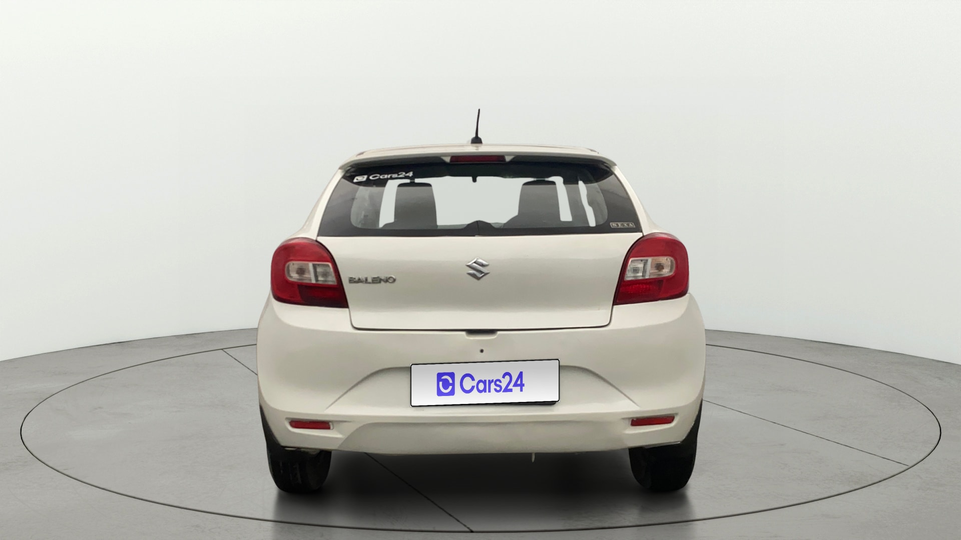 View 2017 Maruti Suzuki 1000 Base Variant Image 39 Used 2017 Maruti Suzuki 1000 Base Variant Image 39