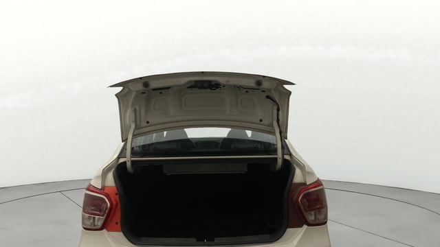 View Hyundai Xcent Image 16 Used Hyundai Xcent Image 16