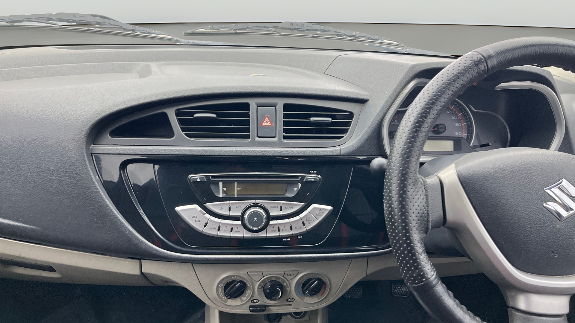 View 2017 Maruti Suzuki Alto K10 LX Image 17 Used 2017 Maruti Suzuki Alto K10 LX Image 17