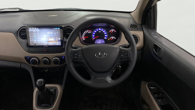 View Hyundai Xcent Image 20 Used Hyundai Xcent Image 20