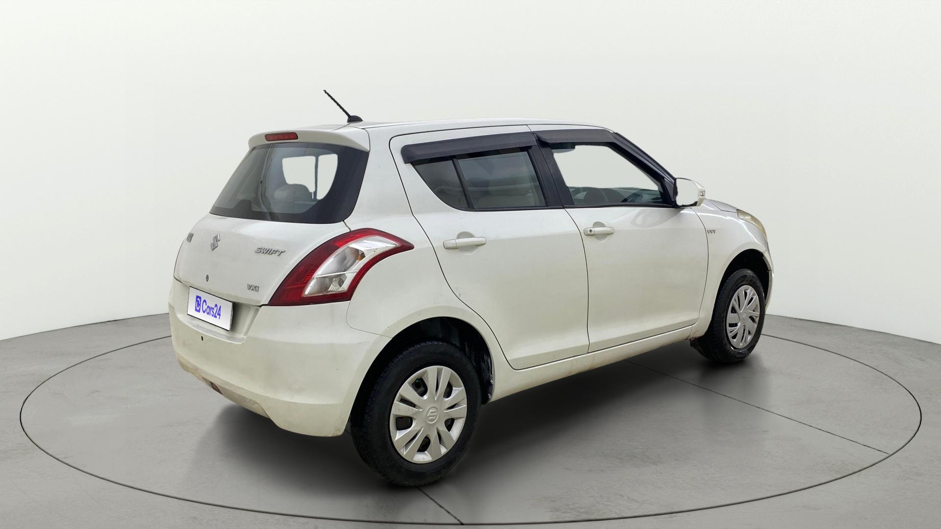 View 2015 Maruti Suzuki 1000 Base Variant Image 42 Used 2015 Maruti Suzuki 1000 Base Variant Image 42