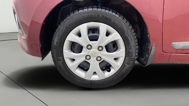 View Hyundai Grand i10 Image 27 Used Hyundai Grand i10 Image 27