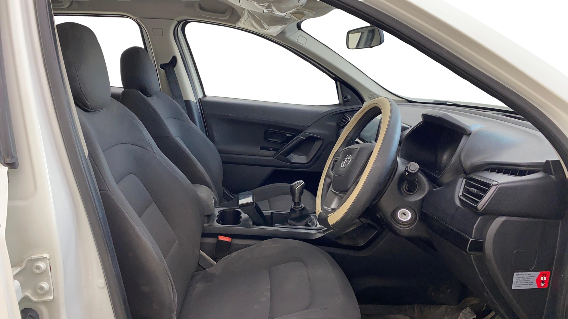 View 2023 Tata Harrier XE Image 26 Used 2023 Tata Harrier XE Image 26
