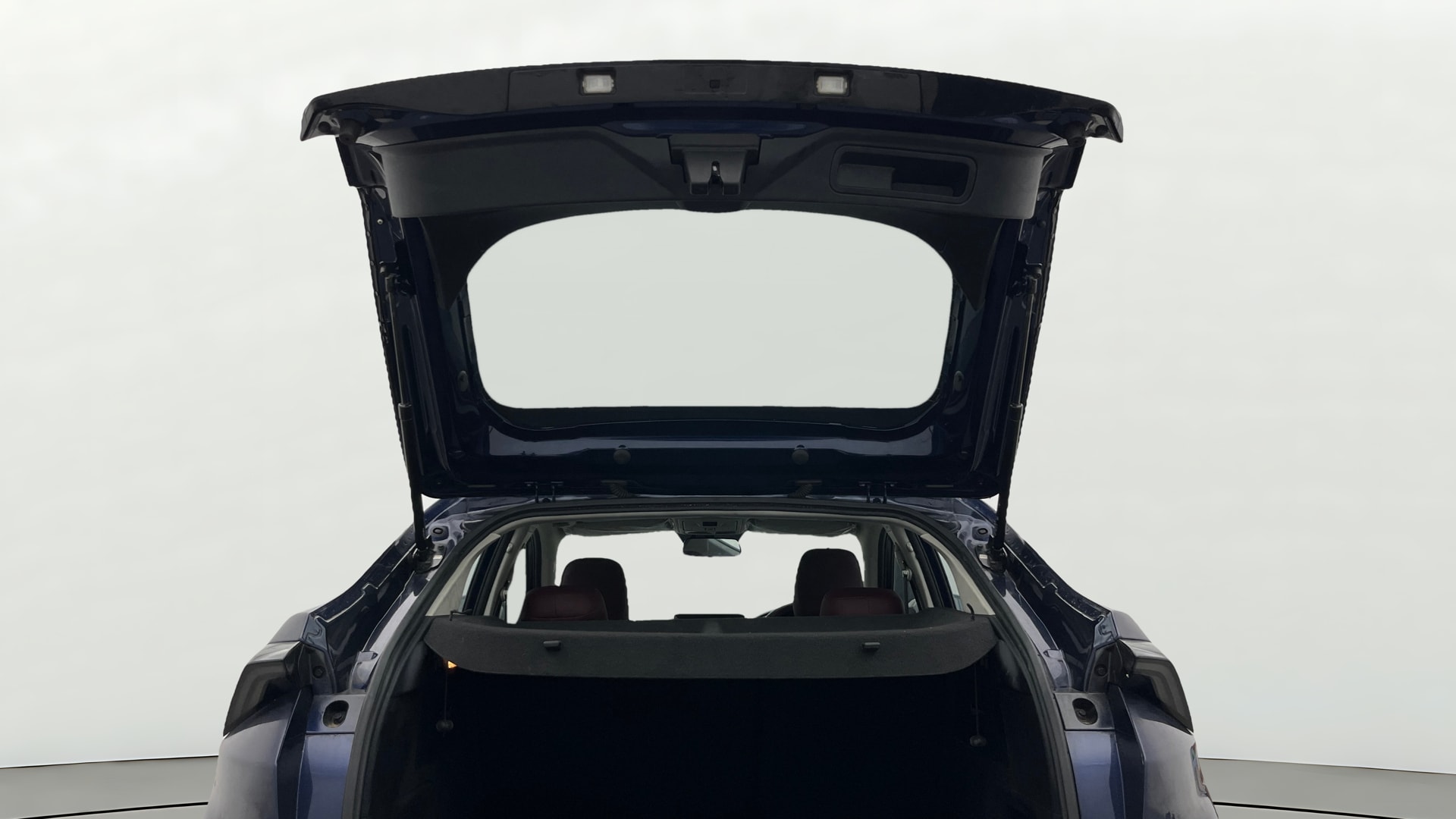 View 2025 Tata Curvv Smart 1.2 Revotron Petrol 6MT Image 31 Used 2025 Tata Curvv Smart 1.2 Revotron Petrol 6MT Image 31