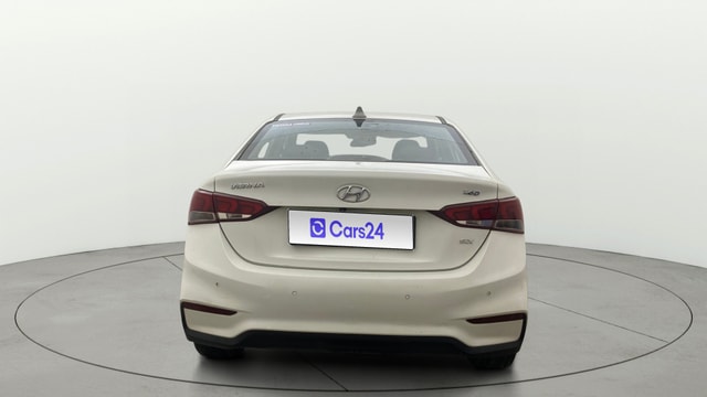 View Hyundai Verna Image 43 Used Hyundai Verna Image 43