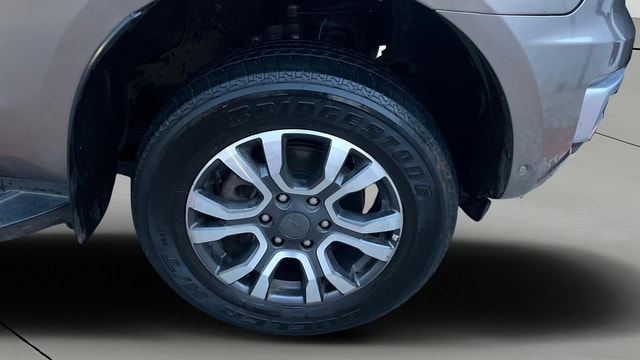 View Ford Endeavour Image 46 Used Ford Endeavour Image 46