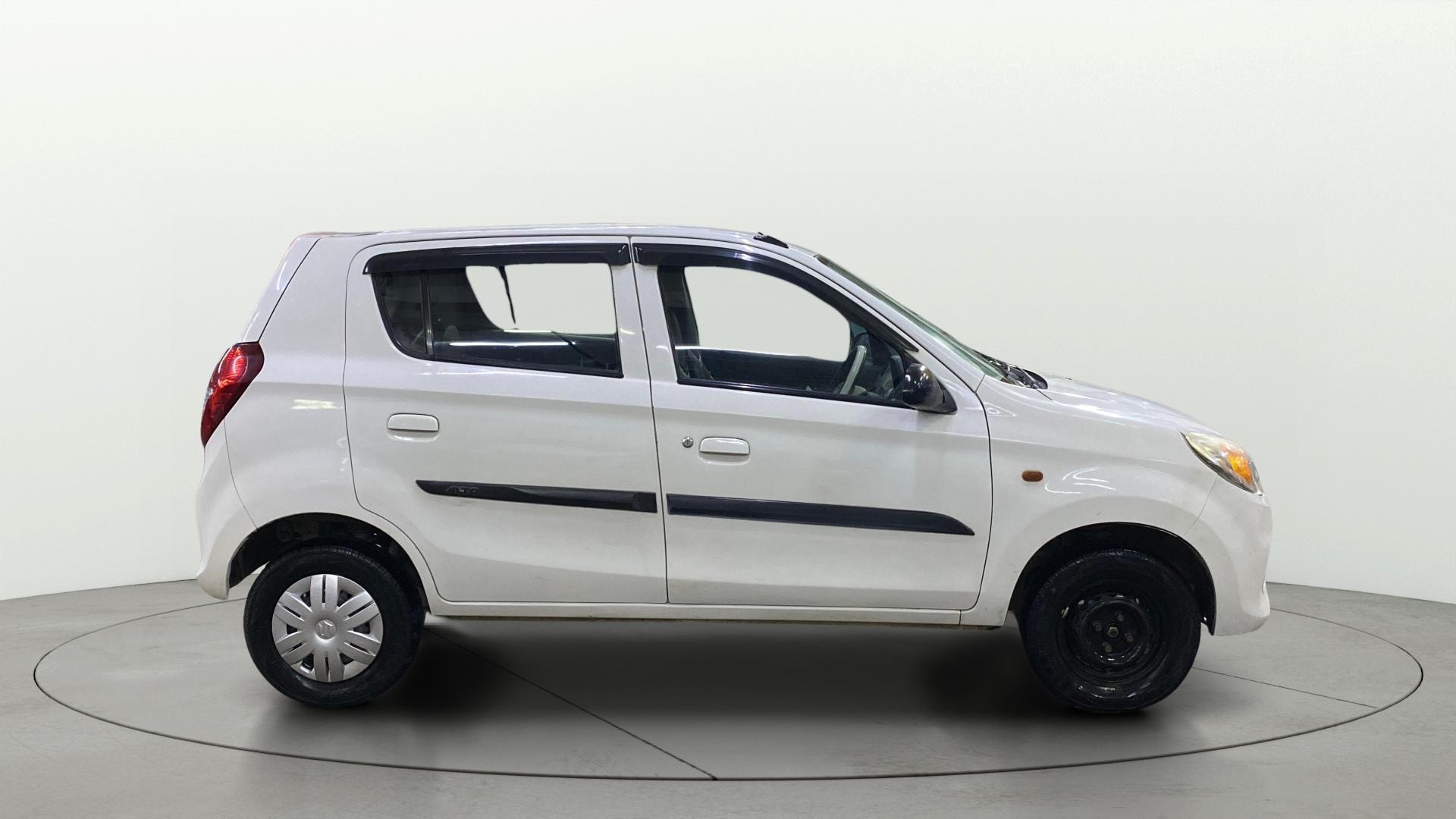 View 2017 Maruti Suzuki Alto 800 LX Image 29 Used 2017 Maruti Suzuki Alto 800 LX Image 29