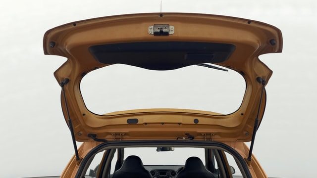 View Hyundai Grand i10 Image 16 Used Hyundai Grand i10 Image 16