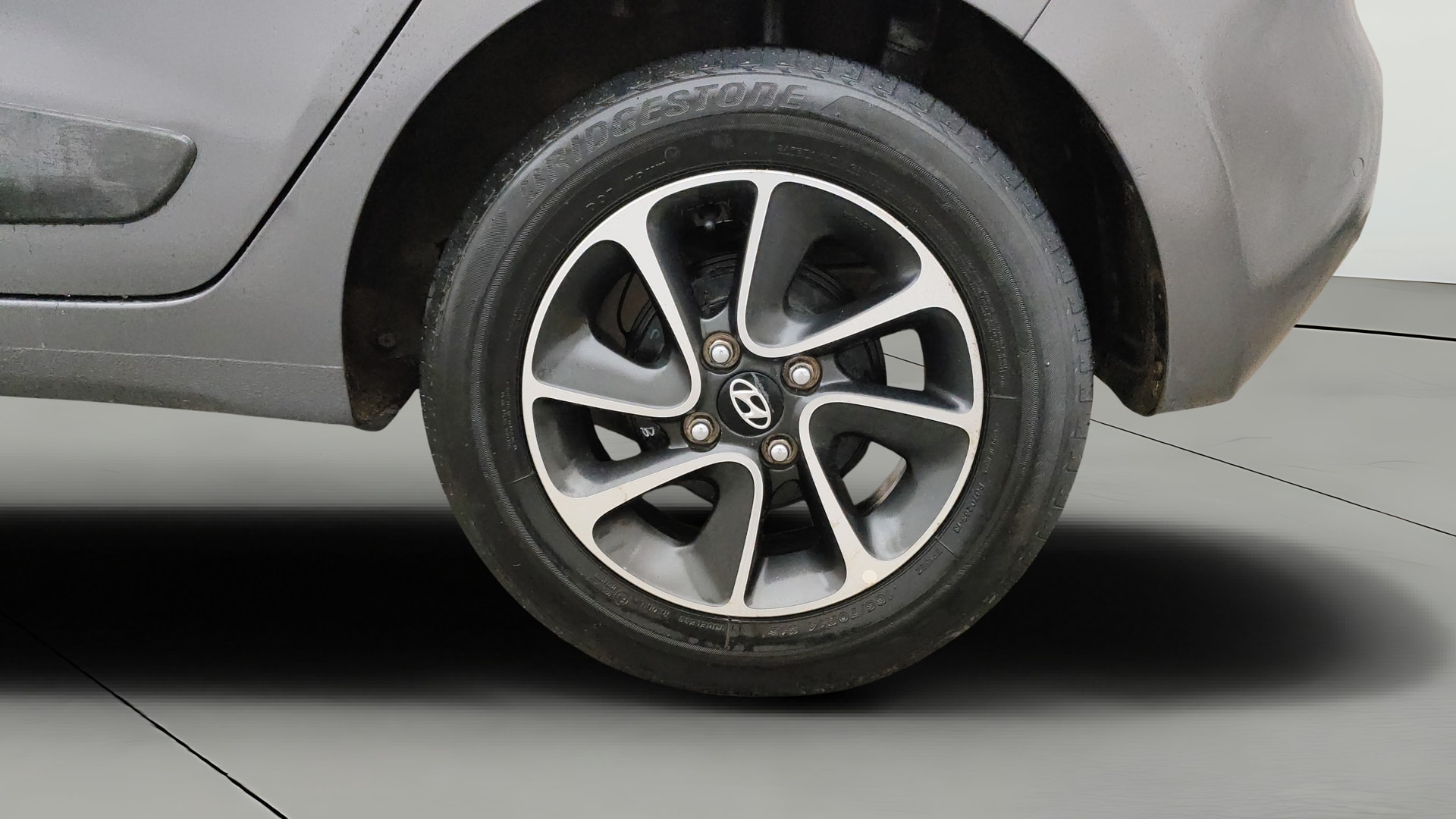 View 2017 Hyundai Grand i10 1.2 Asta Petrol Image 11 Used 2017 Hyundai Grand i10 1.2 Asta Petrol Image 11