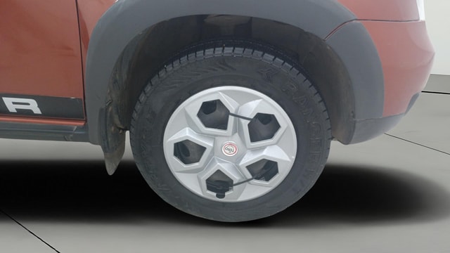 View Renault Duster Image 40 Used Renault Duster Image 40