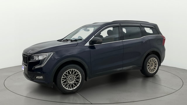 View Mahindra XUV700 Image 35 Used Mahindra XUV700 Image 35