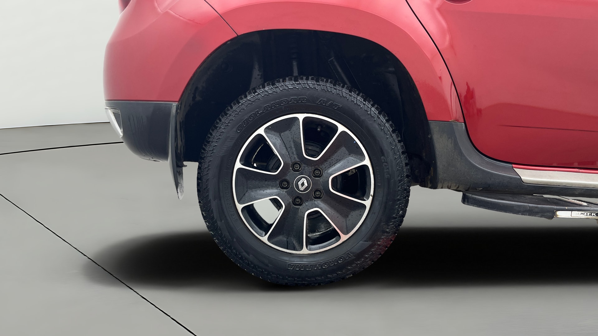 View 2017 Renault Duster Diesel 110PS RXZ AMT Image 24 Used 2017 Renault Duster Diesel 110PS RXZ AMT Image 24