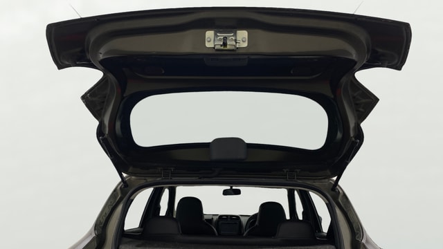 View Renault Kwid Image 16 Used Renault Kwid Image 16