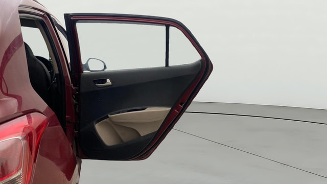 View Hyundai Grand i10 Image 7 Used Hyundai Grand i10 Image 7