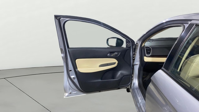 View Honda City ZX Image 32 Used Honda City ZX Image 32