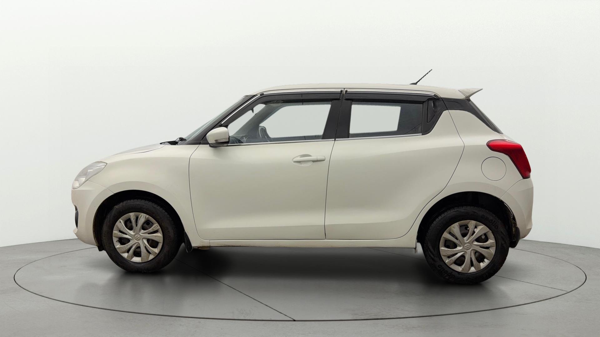 View 2018 Maruti Suzuki 1000 Base Variant Image 5 Used 2018 Maruti Suzuki 1000 Base Variant Image 5