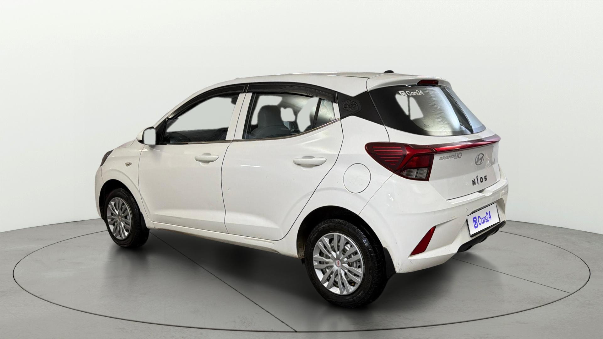View 2024 Hyundai Grand i10 Nios Era Petrol Image 2 Used 2024 Hyundai Grand i10 Nios Era Petrol Image 2