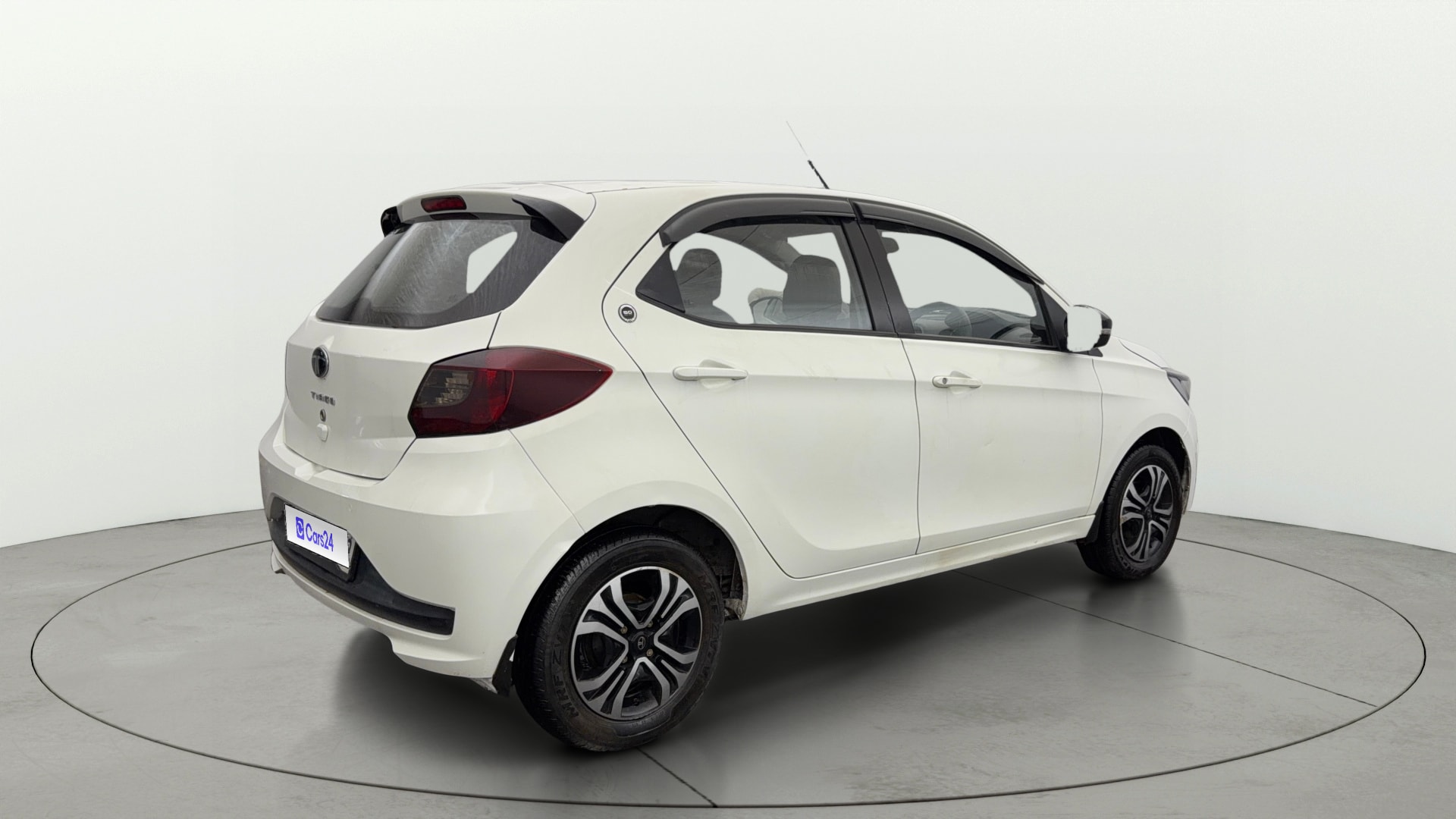 View 2024 Tata Tiago Revotorq XB Image 41 Used 2024 Tata Tiago Revotorq XB Image 41