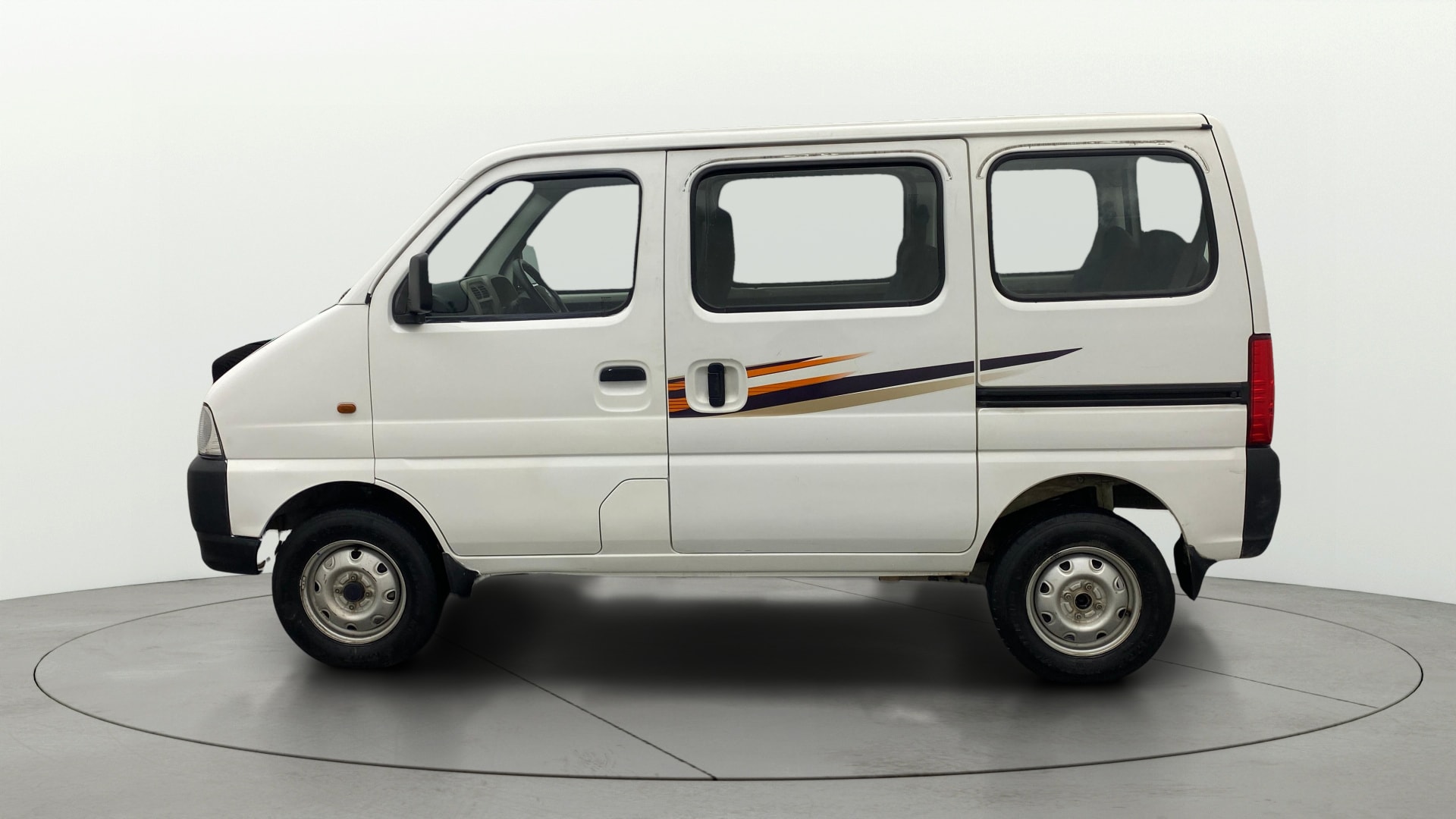 View 2021 Maruti Suzuki 1000 Base Variant Image 5 Used 2021 Maruti Suzuki 1000 Base Variant Image 5