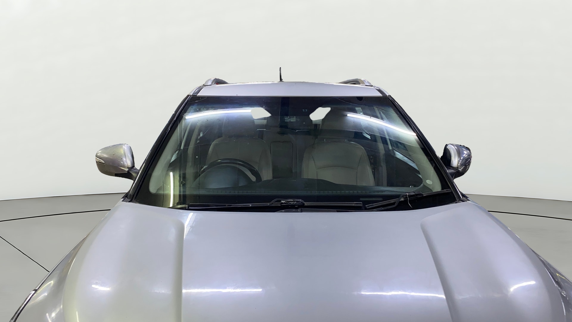 View 2019 Mahindra XUV300 W4 Petrol BS IV Image 39 Used 2019 Mahindra XUV300 W4 Petrol BS IV Image 39