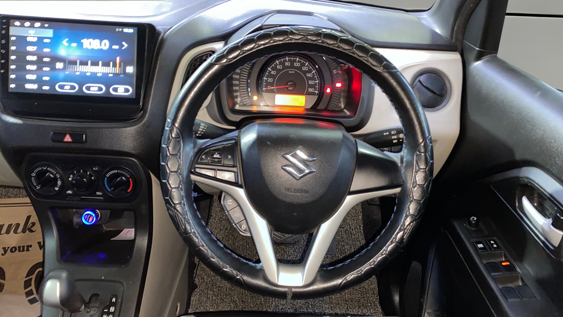 View 2023 Maruti Suzuki 1000 Base Variant Image 20 Used 2023 Maruti Suzuki 1000 Base Variant Image 20