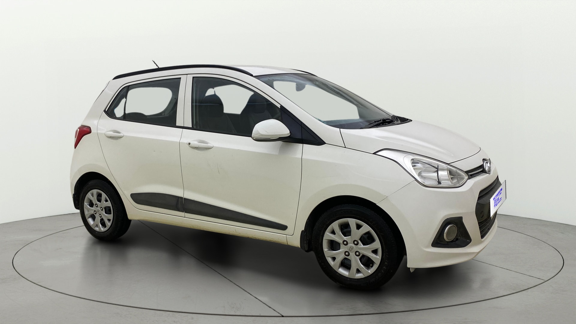 View 2016 Hyundai Grand i10 Sportz 1.2 Kappa Image 21 Used 2016 Hyundai Grand i10 Sportz 1.2 Kappa Image 21