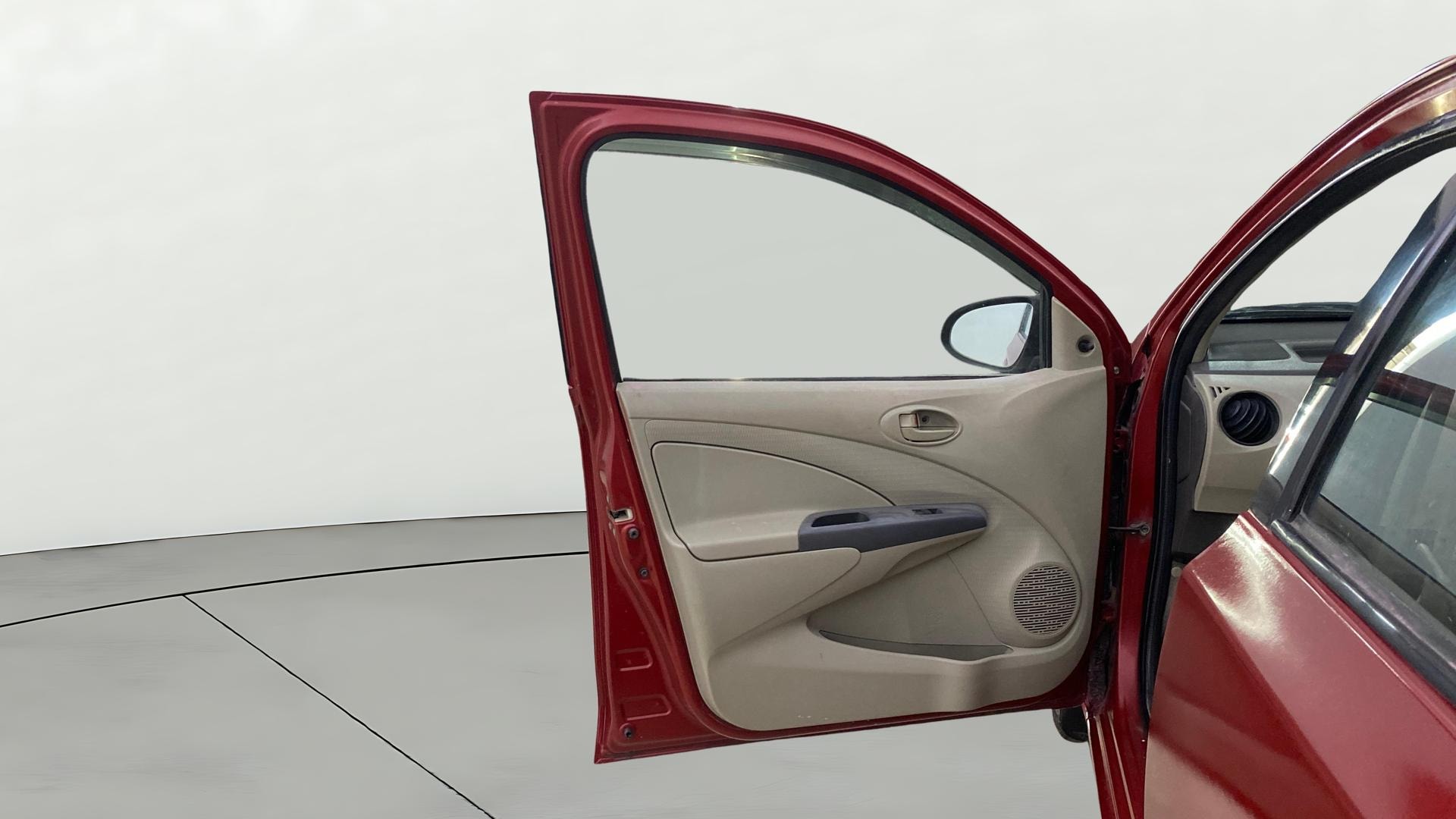 View 2014 Toyota Etios Liva G Image 30 Used 2014 Toyota Etios Liva G Image 30