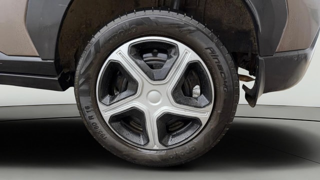 View Nissan Magnite Image 7 Used Nissan Magnite Image 7