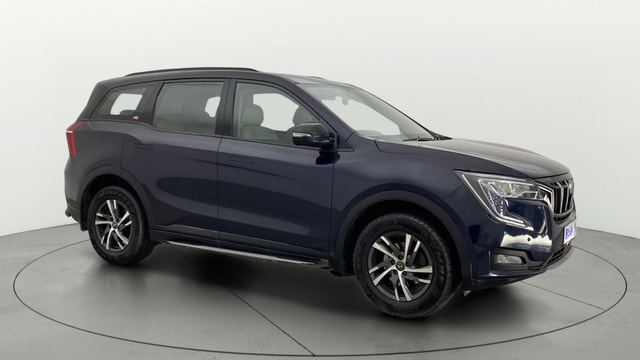 View Mahindra XUV700 Image 38 Used Mahindra XUV700 Image 38