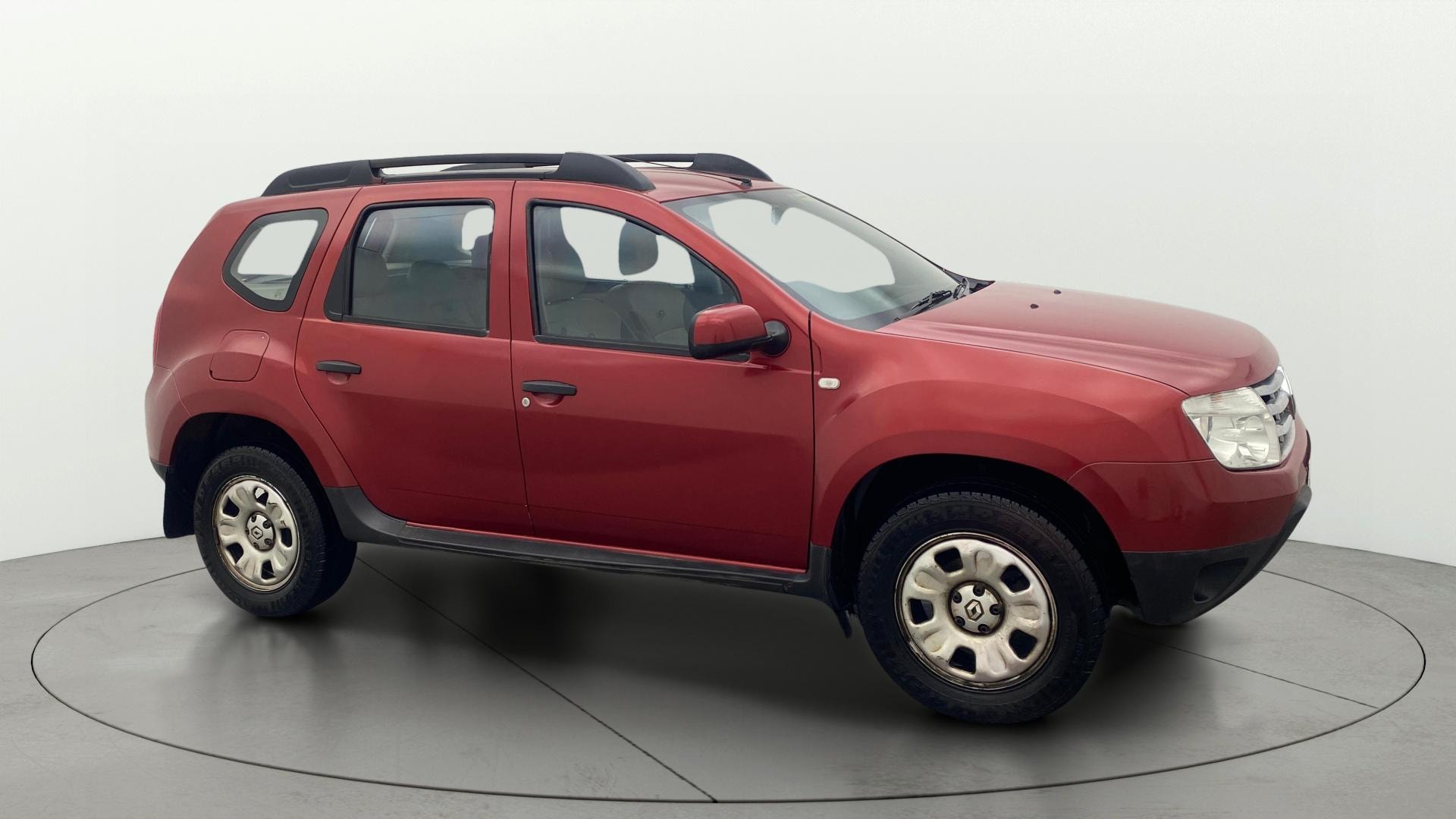 View 2014 Renault Duster Diesel 85PS STD Image 35 Used 2014 Renault Duster Diesel 85PS STD Image 35