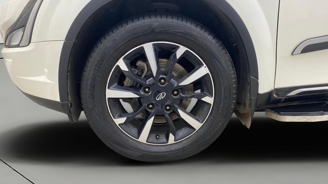 View Mahindra XUV500 Image 37 Used Mahindra XUV500 Image 37