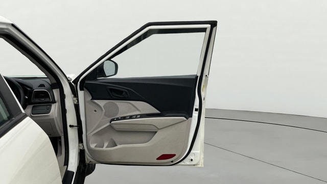 View Mahindra XUV300 Image 44 Used Mahindra XUV300 Image 44