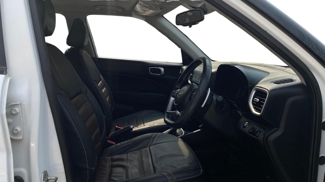 View Hyundai Venue Image 18 Used Hyundai Venue Image 18