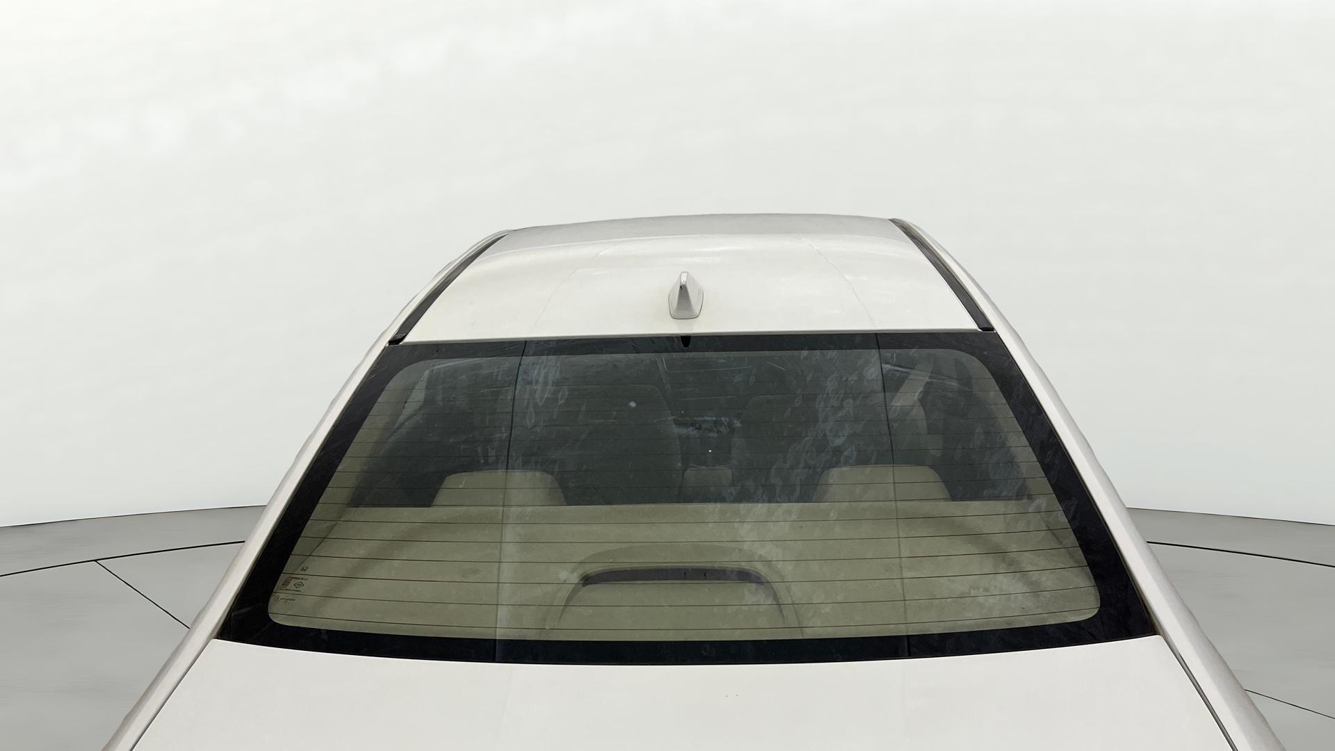 View 2015 Honda City ZX MT Diesel Anniversary Edition Image 4 Used 2015 Honda City ZX MT Diesel Anniversary Edition Image 4