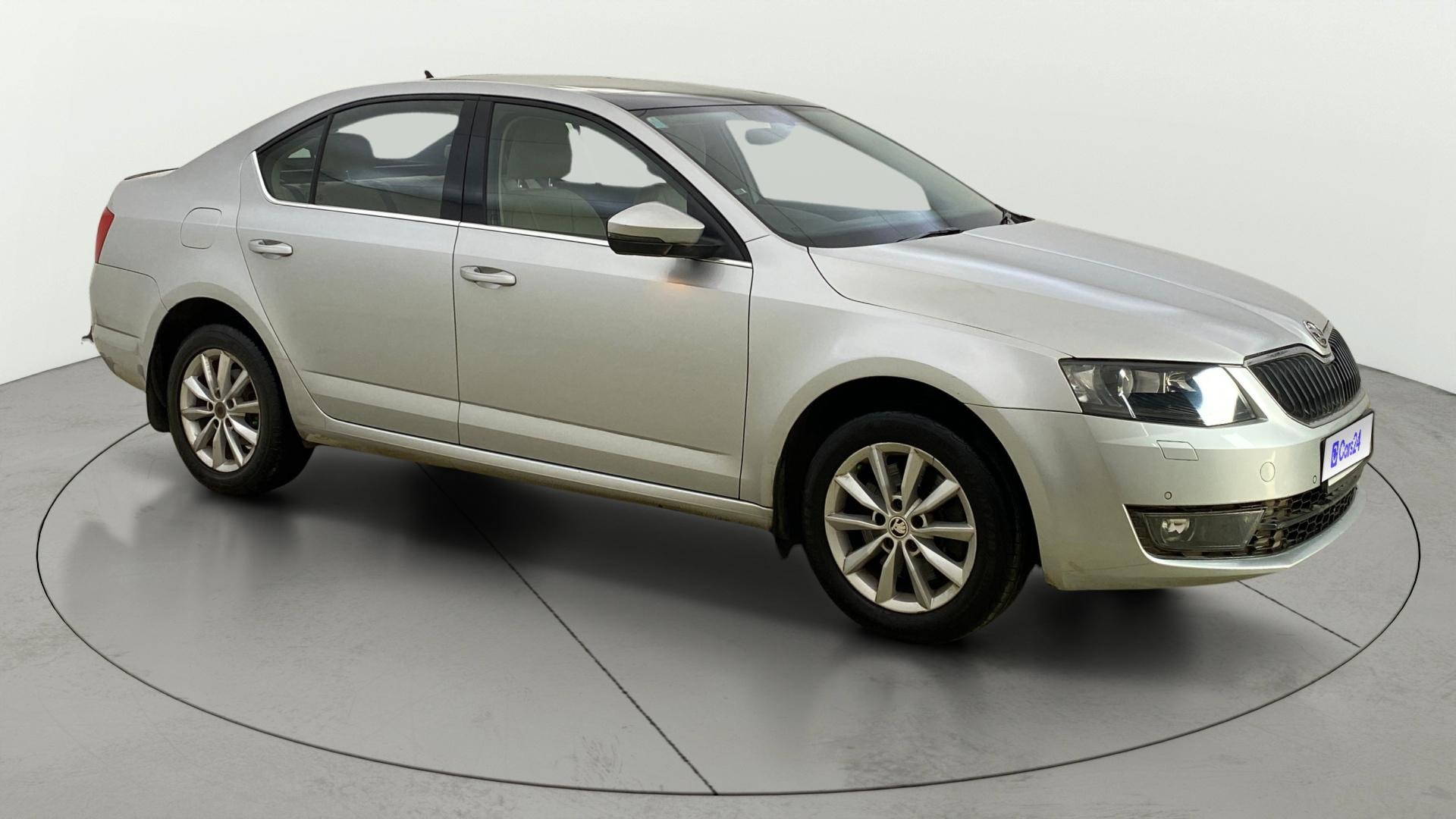 View 2016 Skoda Octavia 1.4 Style TSI MT Image 38 Used 2016 Skoda Octavia 1.4 Style TSI MT Image 38