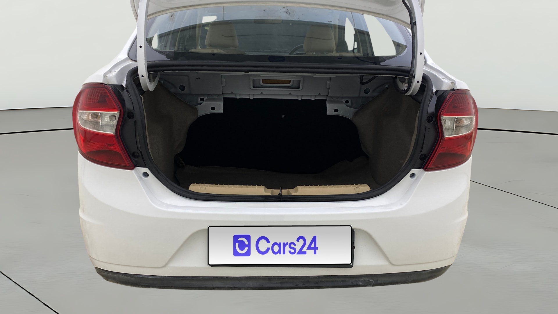 View 2016 Ford Figo Aspire 1.2P Ambiente MT BS IV Image 36 Used 2016 Ford Figo Aspire 1.2P Ambiente MT BS IV Image 36