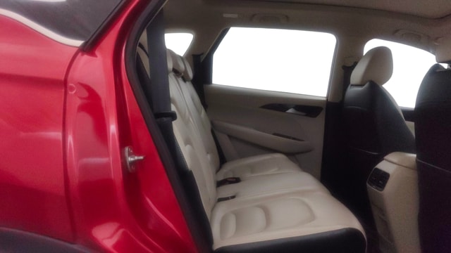 View MG Hector Image 31 Used MG Hector Image 31