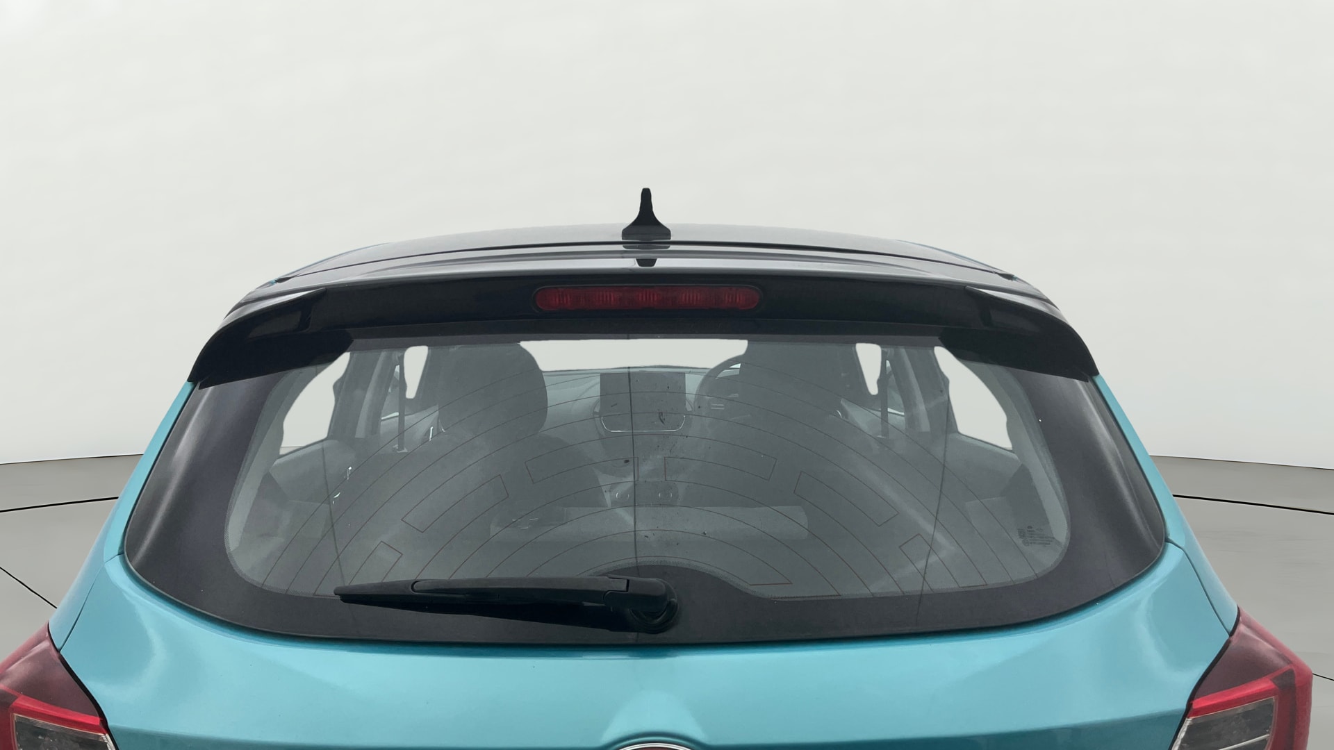 View 2025 Tata Tiago Revotorq XB Image 4 Used 2025 Tata Tiago Revotorq XB Image 4