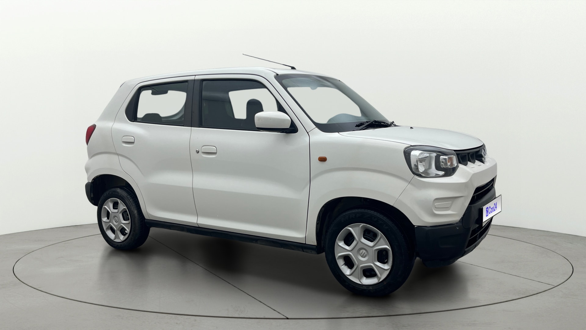 View 2022 Maruti Suzuki 1000 Base Variant Image 13 Used 2022 Maruti Suzuki 1000 Base Variant Image 13