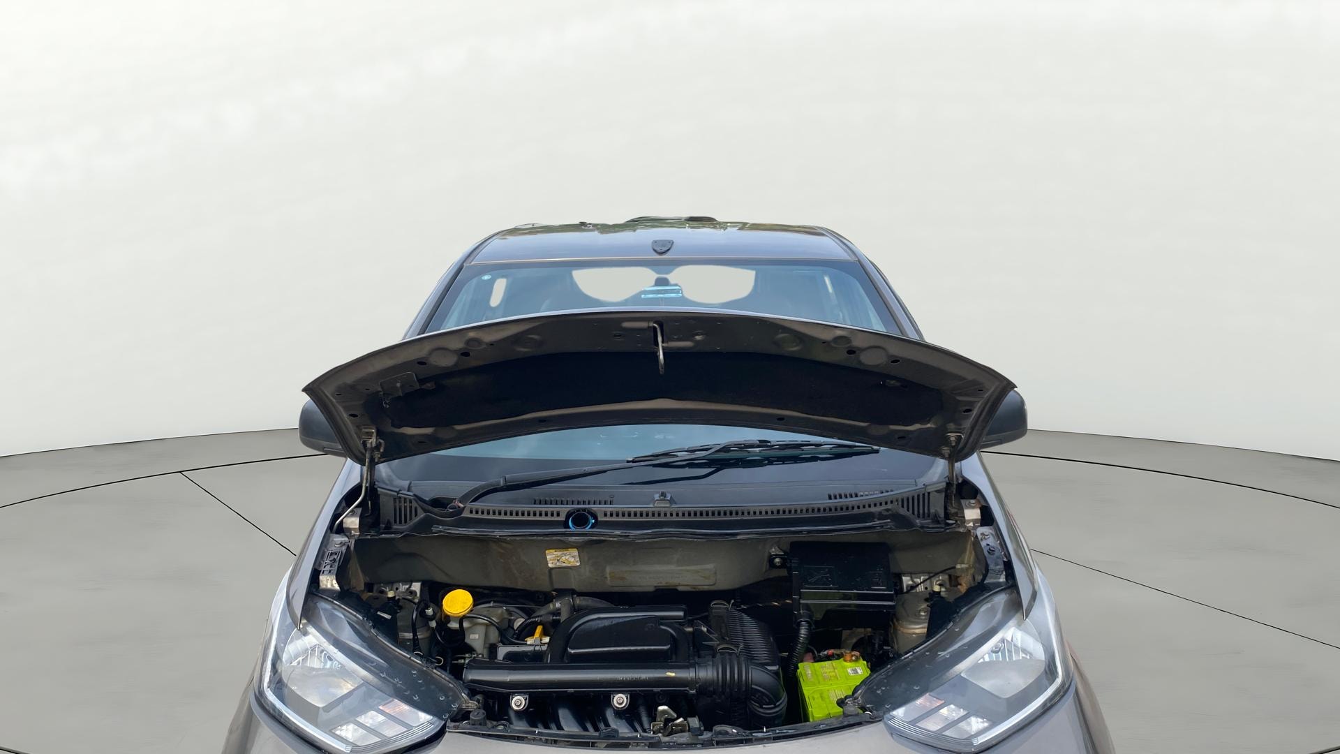 View 2021 Datsun Redi GO A Image 18 Used 2021 Datsun Redi GO A Image 18