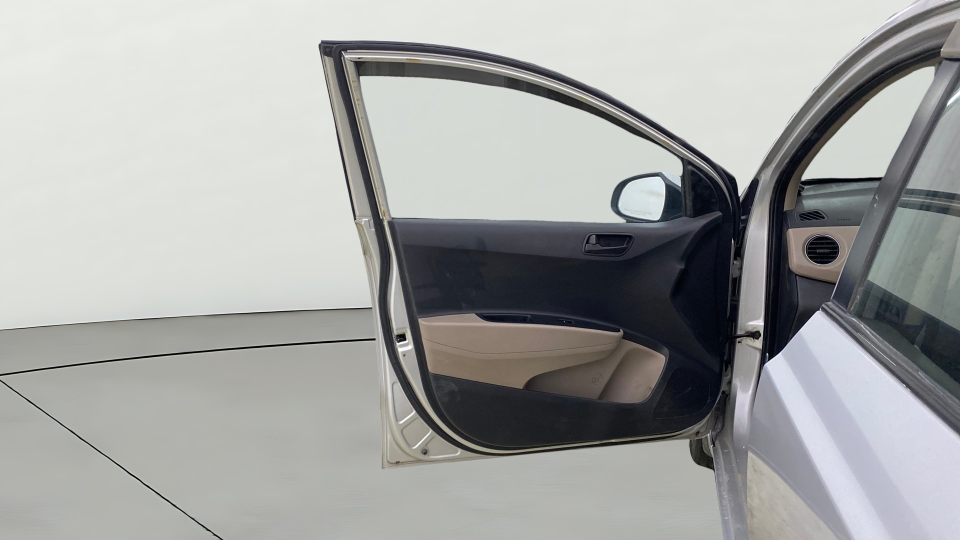 View 2018 Hyundai Xcent E Petrol Image 31 Used 2018 Hyundai Xcent E Petrol Image 31