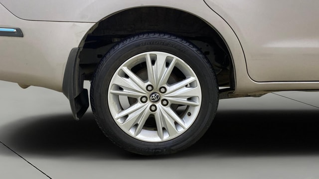 View Toyota Innova Crysta Image 26 Used Toyota Innova Crysta Image 26
