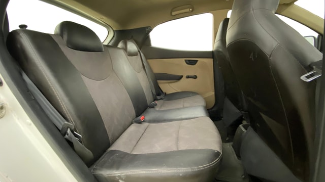 View Hyundai EON Image 28 Used Hyundai EON Image 28